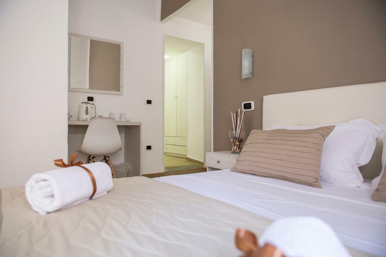 Smeraldo Suite Naples Exterior photo